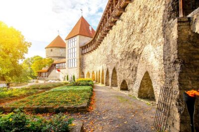 5 Hour Cruise-Friendly Tallinn Tour from Cruise Port - Toompea Castle and Tall Hermann: A Power Hill With Layers of Time