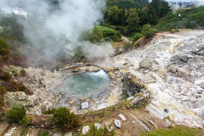 Azores: Shore Excursion Furnas - Crater volcano and hot springs - Why Furnas crater country is worth your shore-excursion hours