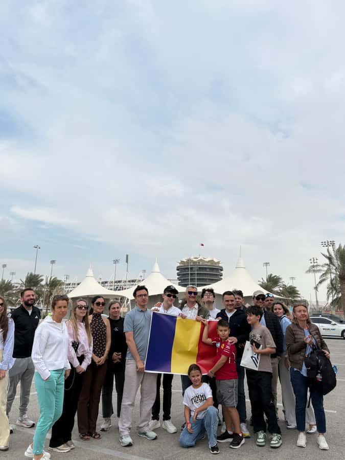Bahrain Full-Day Highlights Tour:Manama,Desert&Tree of Life - Bahrain Fort UNESCO: Dilmun-era clues in plain sight