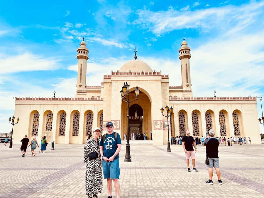Bahrain Full-Day Highlights Tour:Manama,Desert&Tree of Life - UNESCO archaeology at the A’ali Burial Mounds: brief, important, and worth the stop