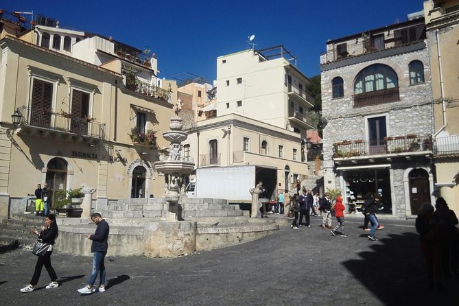 Best Of Messina Shore Excursion: Godfather, Taormina And Isolabella Beach Tour - How the small group and guides affect your day