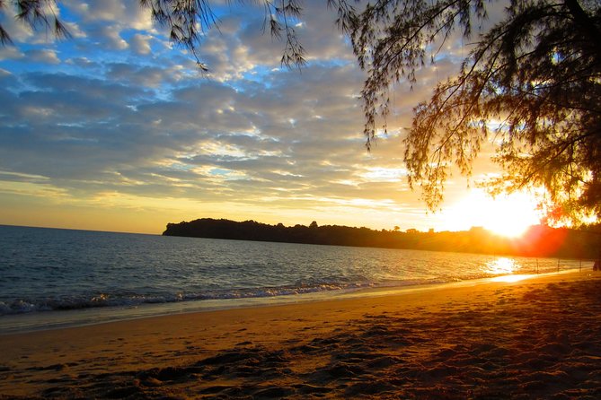 Best of Sihanoukville City Tour from Cruise Port - Golden Lions Roundabout and the Preah Thong Neang Neak statue