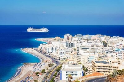 Best Rhodes Shore Excursion from Cruise Port - Great Introduction - Mandraki Harbour Photo Stop: Colossus Lore Meets Italian-Era Buildings