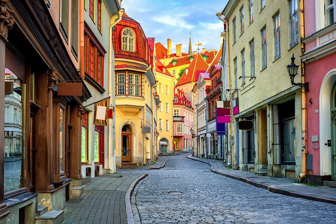 Best Tallinn Shore Excursion from Cruise Port - Alexander Nevsky Cathedral: a late-19th-century contrast on the hill