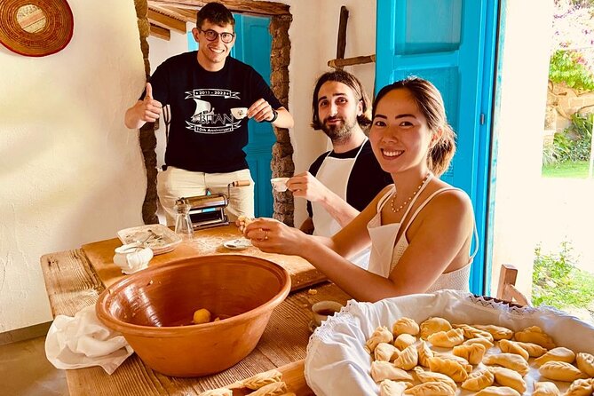 Cagliari Private Shore Excursion: Traditional Cooking Class with Lunch - Price Check: Is $273.44 Per Person Good Value?