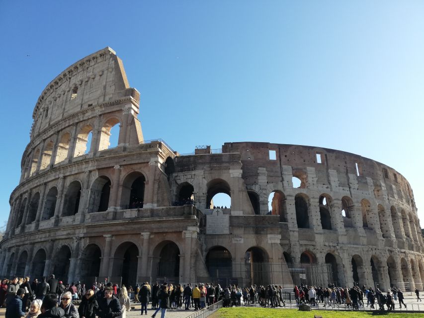 Civitavecchia: Full-Day Private Shore Excursion Tour of Rome - Private Van Logistics: How the 8-Seater Ride Helps You See More