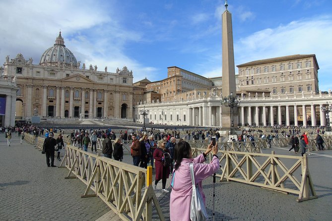 Civitavecchia Shore Excursion: Fullday Rome with Vatican Museums and Colosseum - Trevi Fountain and Spanish Steps: Famous Photos, Short and Sweet