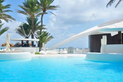 Coves & Beaches Private Shore Excursion - Door-to-door pickup, English-speaking host, and an air-conditioned buffer