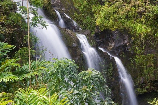 Cruise Ship Shore Excursion: Kahului Heavenly Hana Tour - Hana town and the lunch break: keeping the day human