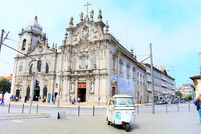 Cruise Shore Excursion - Private Tuk Tuk Tour to the Historic Center - Maritime-Inspired Sculptures and the City’s Industrial DNA
