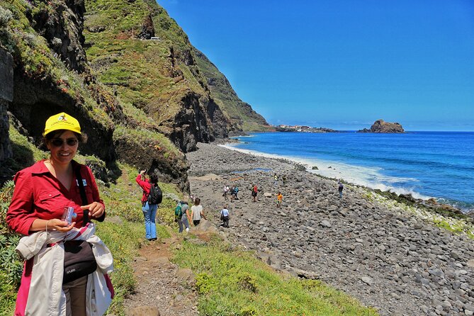 Discovering Northwest Madiera Shore Excursion w/ Harbour pickup - Poca das Lesmas: Another Black-Sand Stop Worth the Detour
