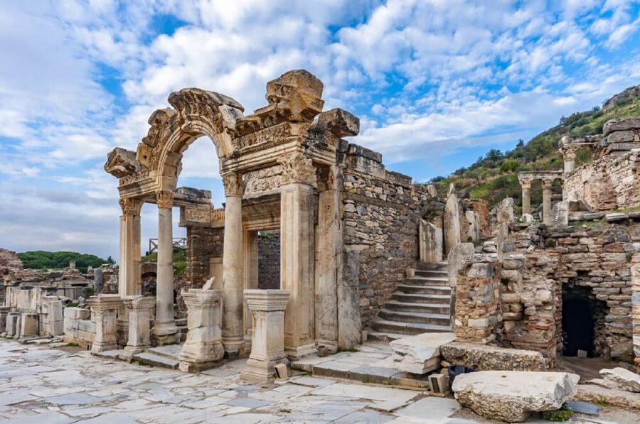 Easy Ephesus Shore Excursion – 4 Hours with Licensed Guide - Sirince Village: When the Day Gets Personal