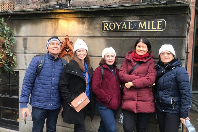 Edinburgh Shore Excursion with a Local Guide: 100% Personalized & Private - Edinburgh Castle and the Scott Monument zone: the short-view strategy that works