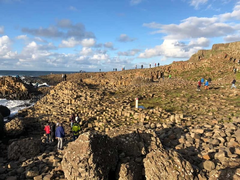 From Belfast: Full-Day Giant's Causeway Shore Excursion - Coach comfort, timing, and what to pack for a one-day hit