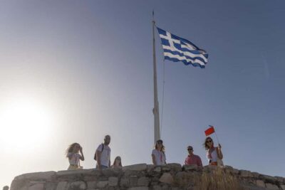 From Cruise Port: The Acropolis & Athens Highlights Tour - Entering the Acropolis from the South: Beating the Crowd Pattern