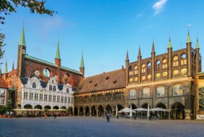 From Kiel: Lübeck Shore Excursion - Meeting at Kiel Port and Getting to the Van Fast