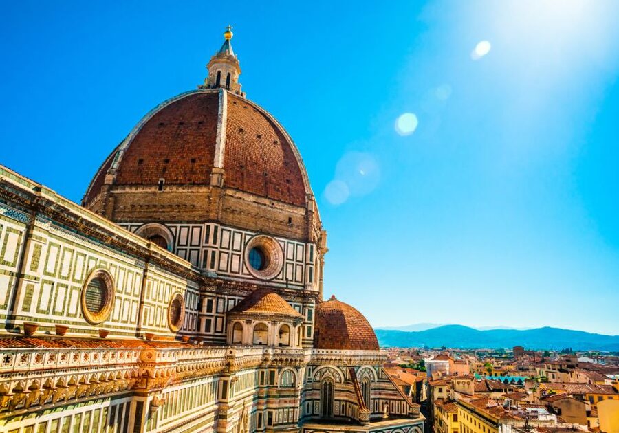 From Livorno: Florence Shore Excursion with Tasting - The bus ride: where the tour leader sets the stage