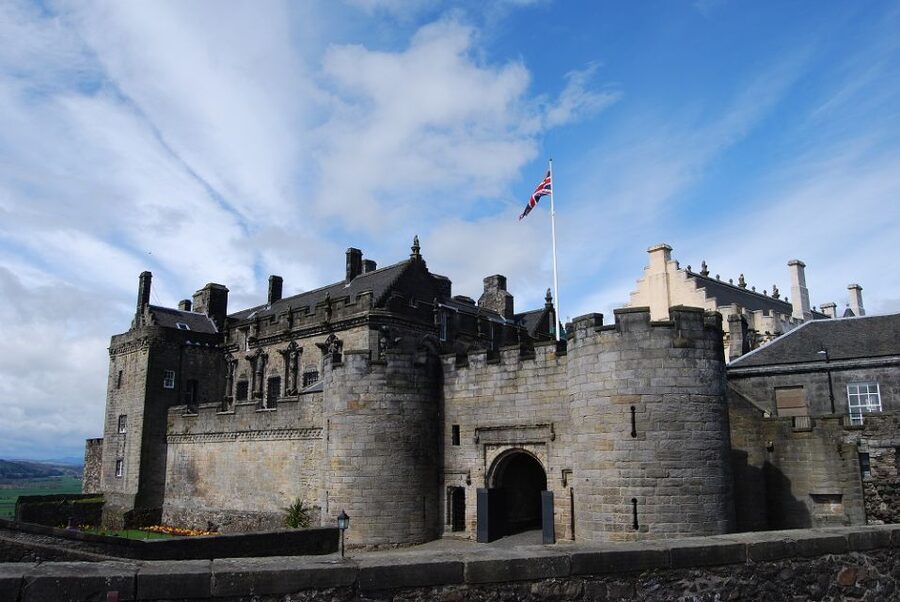 Greenock: Shore Excursion to Stirling Castle and Loch Lomond - Rob Roy country and a “legend to location” kind of stop