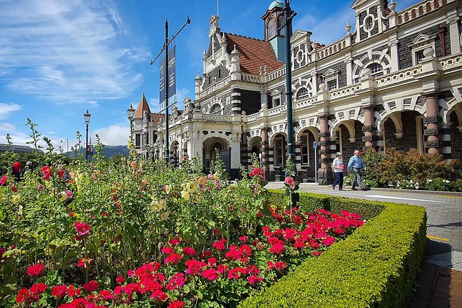 Iconic Shore Excursion: Iconic Larnach Castle Tour - Key reasons this tour earns its 4.9 rating