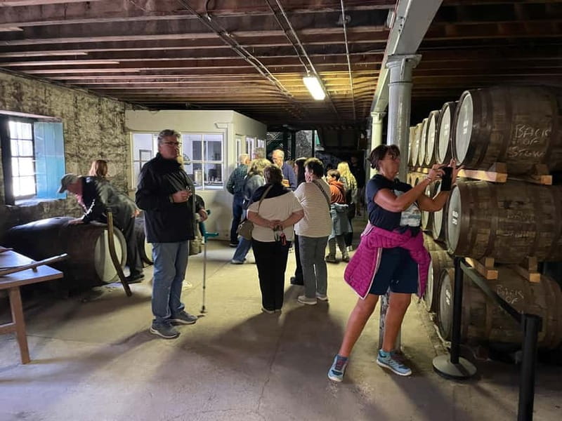 Invergordon: Loch Ness and Castles Shore Excursion - Fort William whisky stop: tasting rules and how to make it count