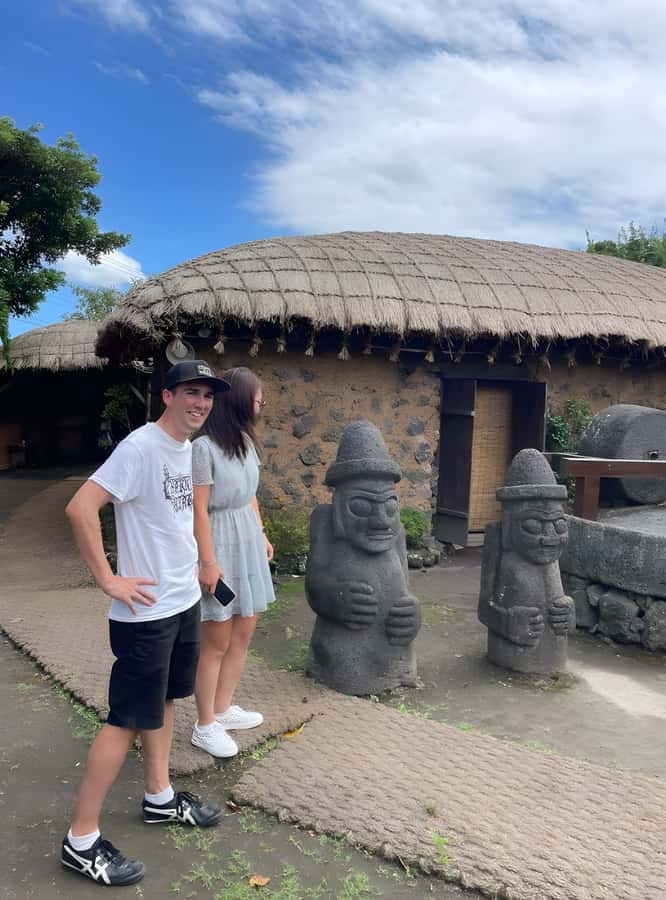 Jeju Island Day Tour for Cruise Ship Passengers - Cheonjiyeon Waterfall and Jusangjeolli Cliffs: Two Different Kinds of Wow