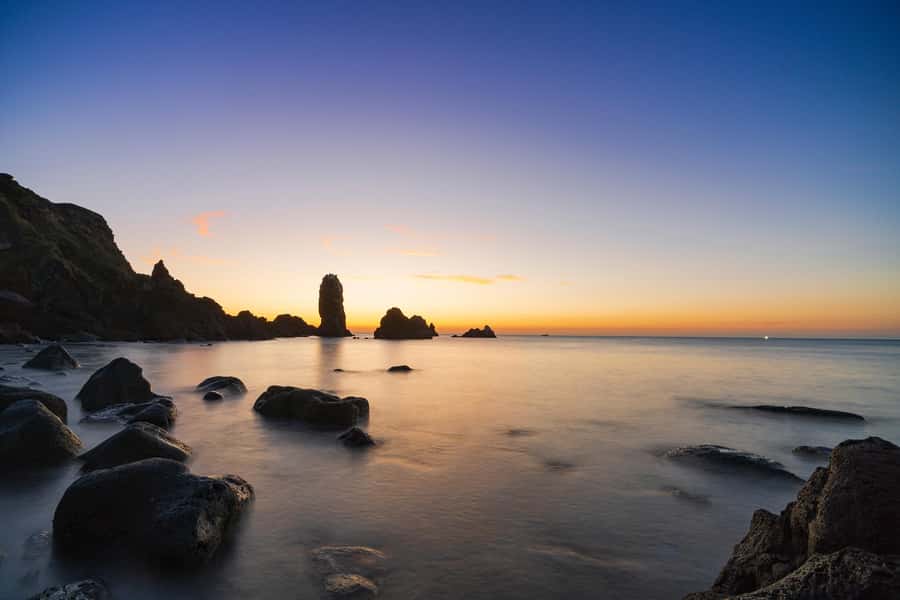 Jeju Island: Full Day Tour for Cruise Ship Passengers - Seopjikoji and the east-coast feel: quick walks with dramatic coastline energy