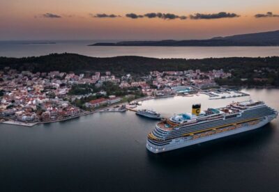 Kefalonia:Private Half-Day Sightseeing Tour& Shore Excursion - Pickup, van ride, and how the day starts