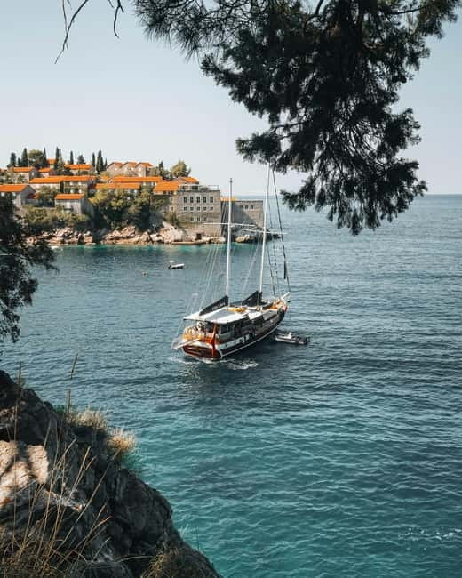 Kotor: Budva and Sveti Stefan Guided Shore Excursion - Timing for cruise days: roadworks, traffic, and good guide math