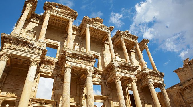 Kusadasi Private Shore Excursion: Ephesus and House of Mary - Private Guide Perks: When Art History Meets Real-Life Touring