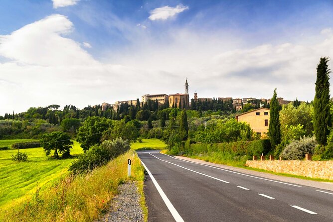 Livorno shore excursion: Bolgheri and Supertuscan private tour - Bolgheri village with lunch and real strolling time