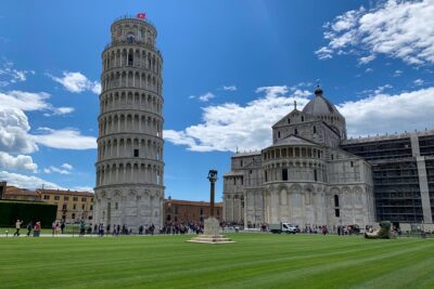 Livorno Shore Excursion: Florence & Pisa with Accademia and Tower - Florence Highlights Without a Rush: Duomo Area, Ponte Vecchio, and Santa Croce Chapels