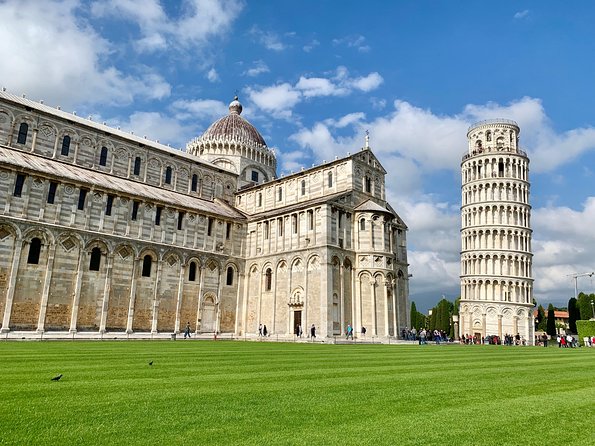Livorno Shore Excursion to Lucca & Pisa optional Leaning Tower Ticket - Lucca in Three Hours: Walls, Torre Guinigi, and the Duomo-Area Hangout