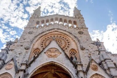 Mallorca Shore Excursion: Exclusive Soller and Valldemosa - Sierra Tramuntana: UNESCO mountain views that earn their stops