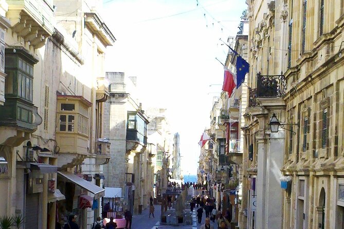 Malta Shore Excursion: Private Tour of Historic Palaces and Noble Homes - Casa Rocca Piccola: A Noble Home That Shows Daily Customs