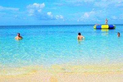 Montego Bay Shore Excursion: Doctor's Cave Beach & Montego Bay City Highlights - St James Parish Church: Architecture, Age, and a Quiet Pause
