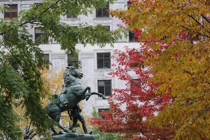 Montreal Shore Excursion: Pre- or Post-Cruise Guided Sightseeing Tour of Montreal - The guide makes or breaks it (and this one can be excellent)