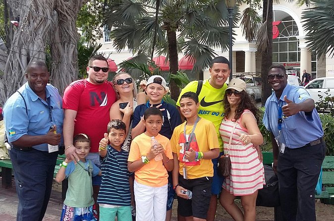 Nassau Shore Excursion: Cultural Heritage Sightseeing Tour - Cable Beach Shopping and the Mimi Straw Market Stop