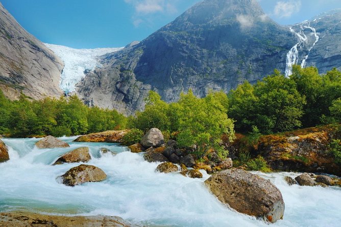 Olden Shore Excursion: the Amazing Briksdal Glacier - How hard is the hike, really?
