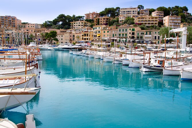 Palma de Mallorca Shore Excursion: Private Tour of Valldemossa, Soller and Serra de Tramuntana - Valldemossa’s Cobblestones and the Carthusian Story