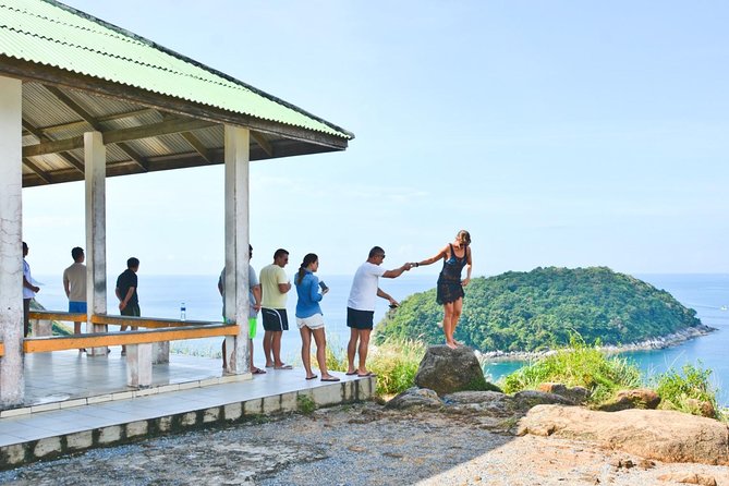 Phuket Private City Tour – Shore Excursion for Cruise Travelers - Cashew nut factory and GEMS Gallery: the shopping-time factor
