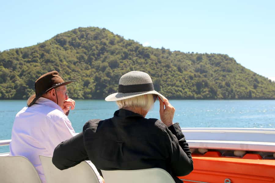 Picton Shore Excursion: Queen Charlotte Sounds Cruise - What You’ll See on the Water (and Why It Looks So Different)