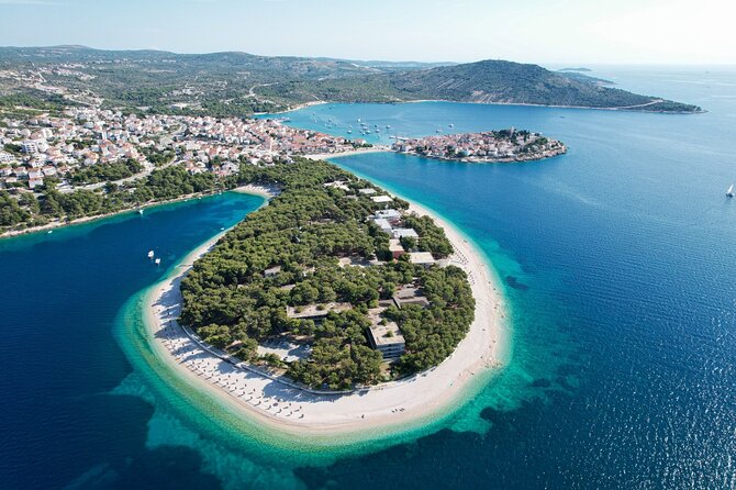 Primosten Beach and THE view <em>perfect shore excursion</em> – Primošten and the Loreto View: A Short Trip With Big Payoff’ /><br />
If you’re doing a shore day out of Split, you want two things: a real break from the ship-day rush and one photo moment that makes the trip worth it. This excursion is built around both. You’ll start in Primošten, a small coastal town known for beaches that feel close to postcard-perfect.</p>
<p><p>Then you’ll head to the Statue of Our Lady of Loreto, the viewpoint people go to for the classic Adriatic look. Even if you’ve seen pictures before, the real thing tends to land differently—because you’re standing where the panorama frames the whole scene, not just a screen.</p>
</p>
<p><p>I especially like that this isn’t a “drive-by the town” outing. You get time to walk, sit, swim, and then still make it to the lookout without feeling rushed.</p>
</p>
<div style="margin: 20px 0; padding: 15px 0;"><p>A few more Split tours and experiences worth a look</p><ul style="margin: 10px 0; padding: 0; list-style: none;"><li style="margin: 0; padding: 0; border-bottom: none; display: flex; align-items: flex-start; gap: 12px; line-height: 1.4;"><a href="https://shoreexcursiontravel.com/private-krka-waterfalls-with-wine-and-prosciutto-shore-excursion/" aria-hidden="true" tabindex="-1"><img decoding="async" style="width: 80px; height: 60px; object-fit: cover; border-radius: 4px; flex-shrink: 0;" src="https://images.shoreexcursiontravel.com/wp-content/uploads/private-krka-waterfalls-with-wine-and-prosciutto-shore-excursion-150x150.jpg" alt="" loading="lazy"></a><div><a href="https://shoreexcursiontravel.com/private-krka-waterfalls-with-wine-and-prosciutto-shore-excursion/">Private Krka Waterfalls with Wine and Prosciutto Shore Excursion</a><br><span style="font-size: 0.82em; color: #555; margin-top: 2px;"><span style="color: #f5a623;">★</span> 5.0 · 98 reviews</span></div></li></ul></div><h2 id="the-5-6-hour-reality-from-split-no-guesswork">The 5–6 Hour Reality From Split (No Guesswork)</h2>
<p><img width="667" height="446" decoding="async" src=