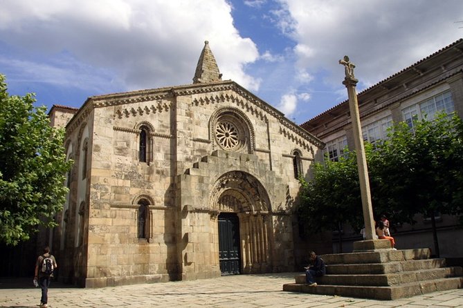 Private City Tour of A Coruna - Shore Excursion - Squares and old-town corners: Maria Pita and medieval churches