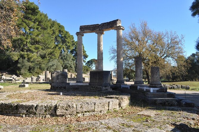 Private Shore Excursion at Ancient Olympia from Katakolo port - Stop 3: Modern Olympia walk, coffee breaks, and the free wine + olive oil tasting