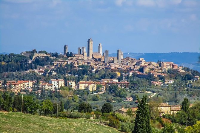Private Shore Excursion from Livorno Port: Tuscany Highlights - Pisa With Time to Breathe: City Highlights Before You Focus on the Square
