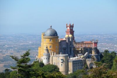Private Shore Excursion: Lisbon and Sintra Highlights - Sintra’s old-town start: Centro Histórico de Sintra and orientation time