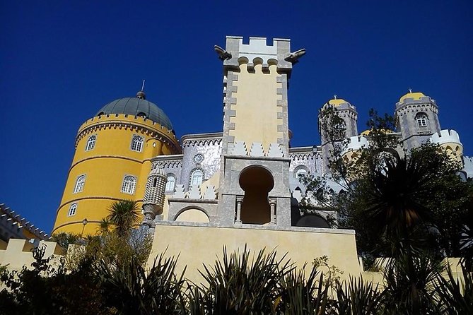 Private Shore Excursion: Lisbon and Sintra Highlights - Guided pacing in Sintra: why free time is the difference