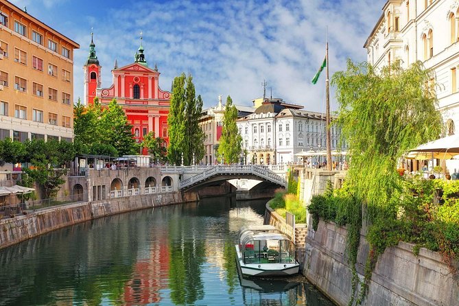 Private tour/Shore excursion to Lake Bled and Ljubljana from Trieste - How the private driver and guide shape your day