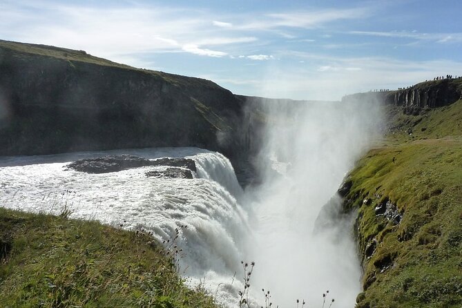 Reykjavik Shore Excursion: The Golden Circle Full Day Tour - What to bring for a long, cold, photo-heavy day