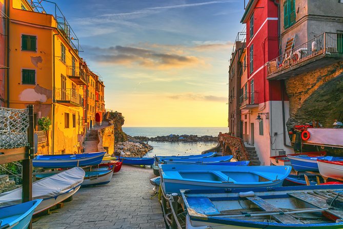 Round Trip Cinqueterre Shore Excursion from Livorno Port - What a private Cinque Terre cruise day actually buys you